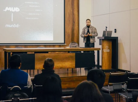 UDA PRO impulsa dos nuevos proyectos para estudiantes y exalumnos