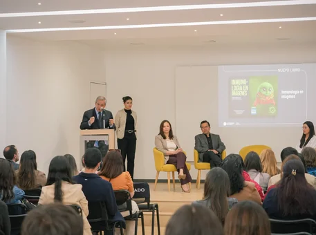 Presentación del libro “Inmunología en imágenes”