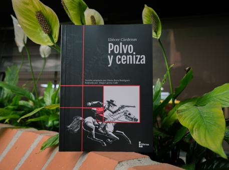 Polvo y Ceniza de Eliécer Cárdenas en el cierre de la semana de la Narrativa Ecuatoriana Contemporánea.