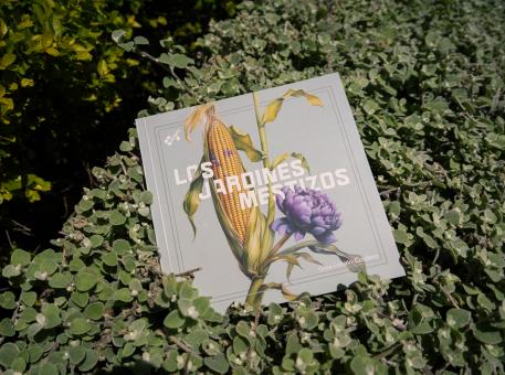 Presentación del libro “Los Jardines Mestizos” de Gina Lobato Cordero