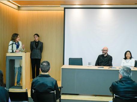 Presentación de libro Desantrópica de Alejandro Vázquez