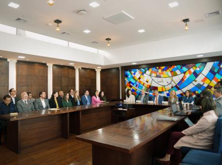 Presentación del Proyecto Escuela Global del Sistema Terrestre EarthWISE: Ampliación de la Ciencia y la Educación Interdisciplinar sobre el Sistema Tierra