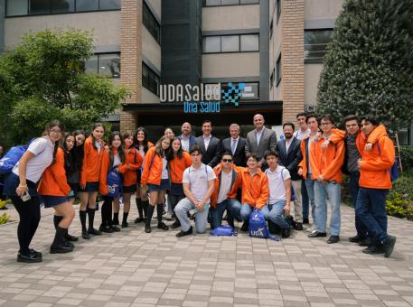 Visita de miembros que son parte del 1er Congreso Internacional del Deporte Universitario Ecuador 2026