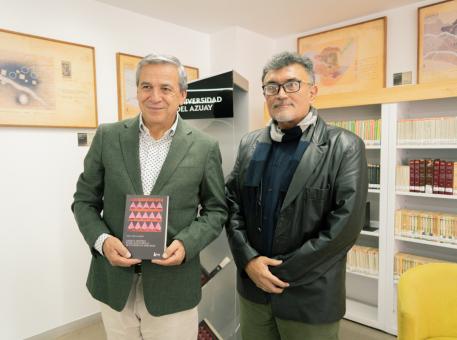 En la Universidad del Azuay se presentó el libro "Desde el Misterio: Poesía ecuatoriana de entresiglos (1980-2020)"