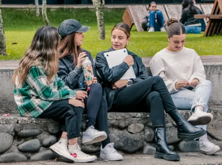 ¿Sabes cuántas ofertas de trabajo existen hoy para la carrera que estudias?