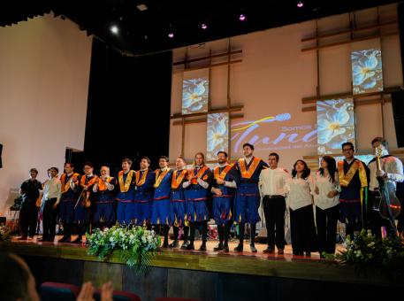 Recital de La Tuna de la Universidad del Azuay