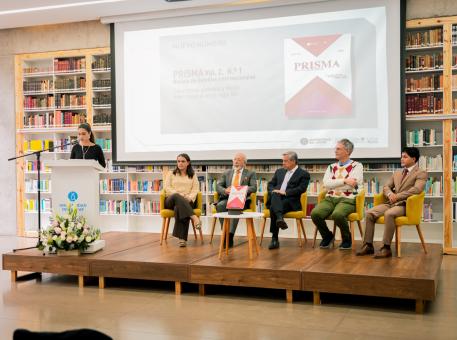 Presentación de la Revista Prisma