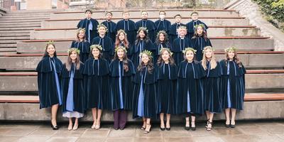 Recognition of the best graduates of the UDA