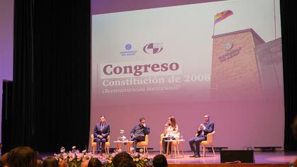 Congreso: Constitución de 2008 ¿Reestructuración institucional?