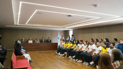 Entrega de uniformes para Juegos Mundiales Universitarios FISU Alemania 2025