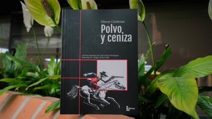 Polvo y Ceniza de Eliécer Cárdenas en el cierre de la semana de la Narrativa Ecuatoriana Contemporánea.