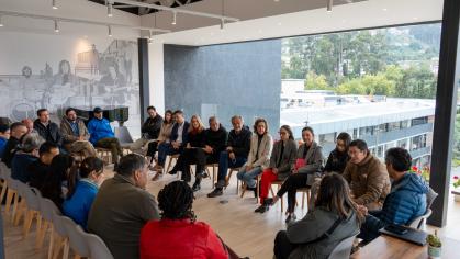 Encuentro entre autoridades UDA con miembros de la Fundación Avina y la Fundación Futuro Latinoamericano