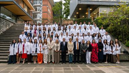 Entrega de Mandiles de la Facultad de Medicina 