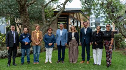 Visita de la Presidenta del Consejo de Aseguramiento de la Calidad de la Educación Superior (CACES) de Ecuador
