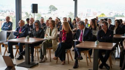 Presentación de libro: Sembrador de Futuro