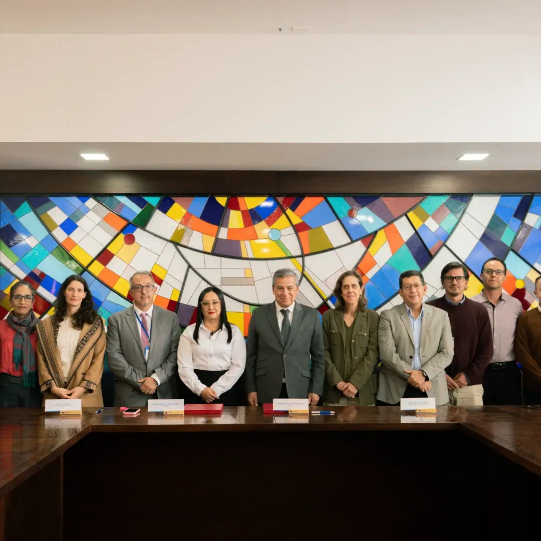 La Universidad del Azuay y ETAPA EP firmaron un convenio de cooperación interinstitucional