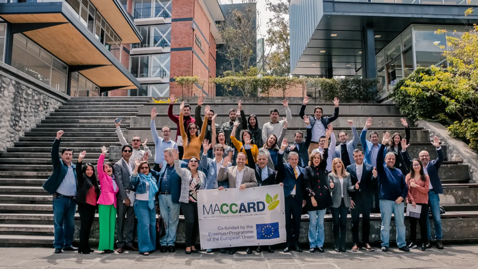 MACCARD culminates with international recognition. An experience worthy of the world