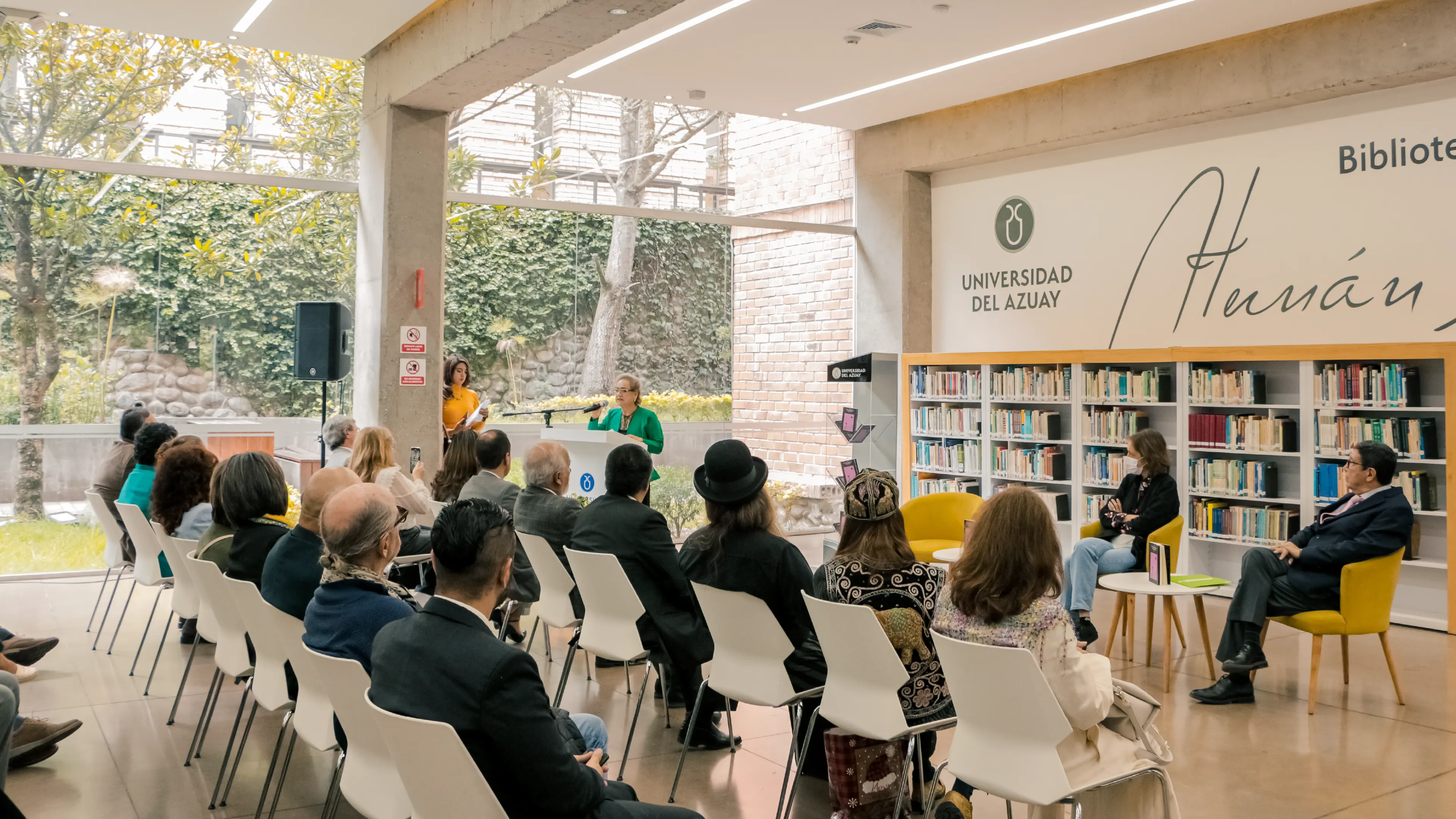 Presentación del libro “De santos, vírgenes y demonios”. Un relato humano y profundamente vivencial