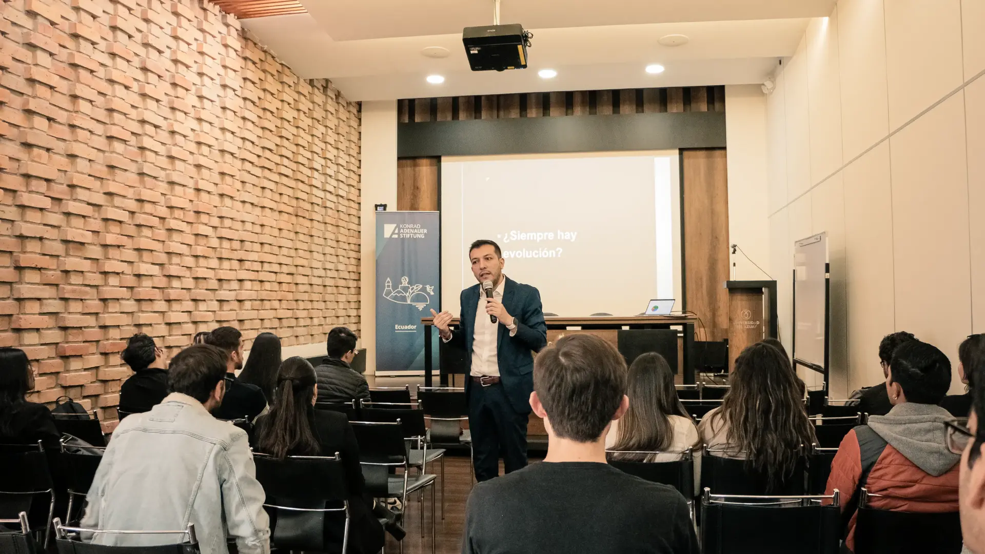 Inspirando el liderazgo juvenil