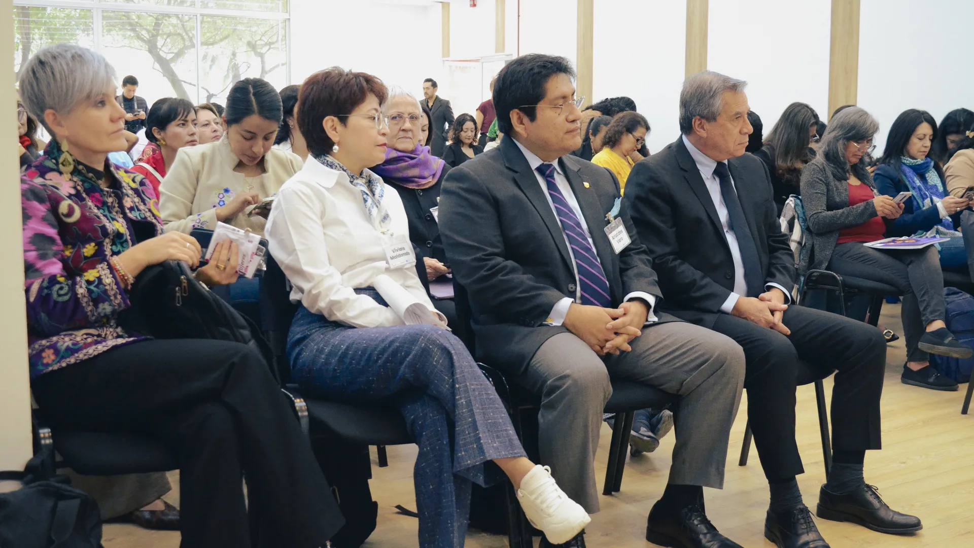La Universidad del Azuay y el Programa PreViMujer de GIZ desarrollan encuentro sobre prevención de la violencia contra las mujeres